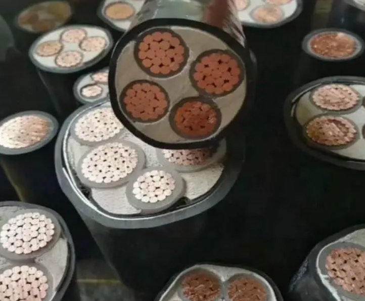 如何購(gòu)買質(zhì)量保證的輻照交聯(lián)電纜可以通過(guò)幾種方式識(shí)別.jpg 如何購(gòu)買質(zhì)量保證的輻照交聯(lián)電纜可以通過(guò)幾種方式識(shí)別.jpg